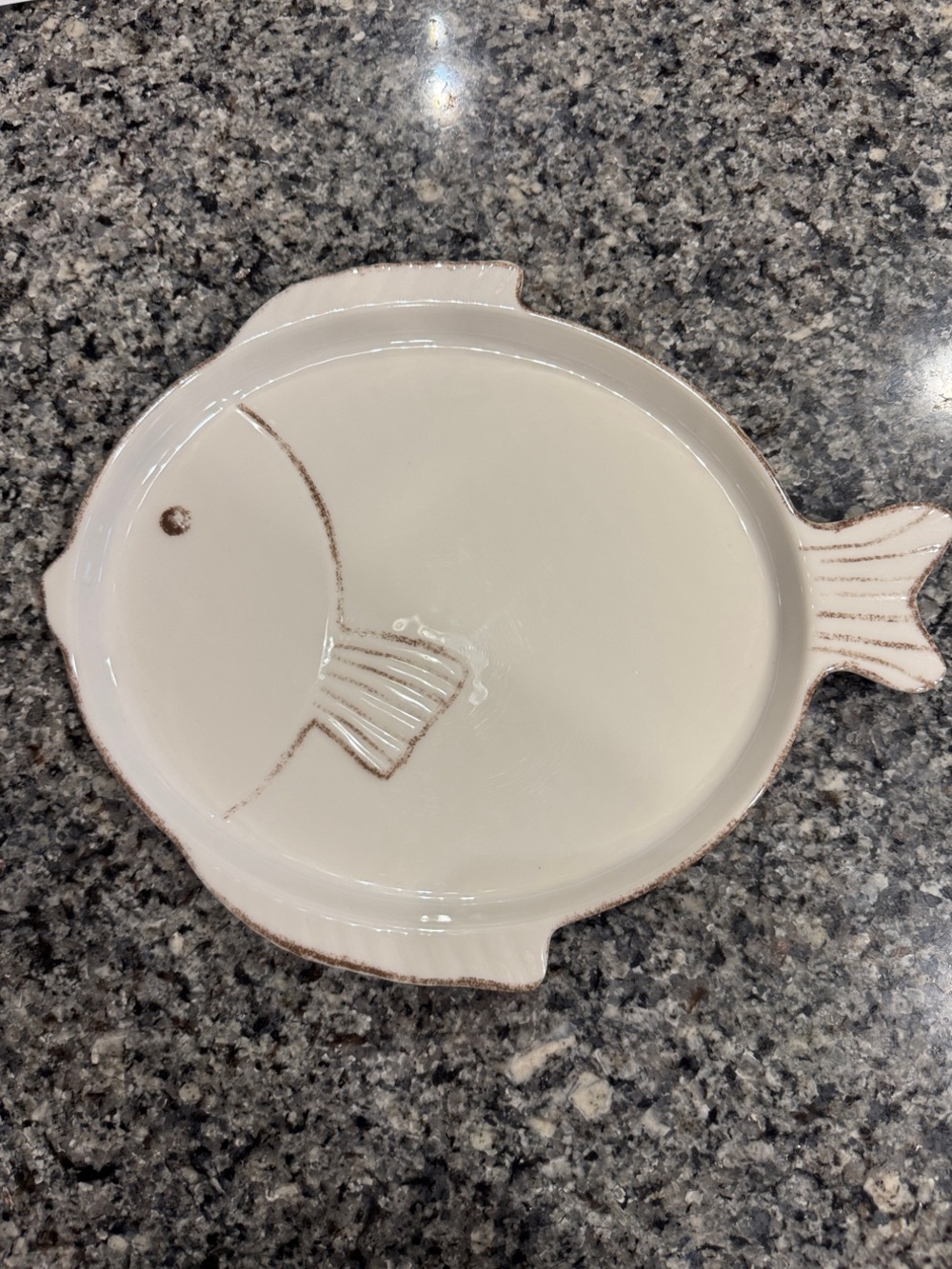 Cream Fish-Shaped Serving Platter - Unbranded